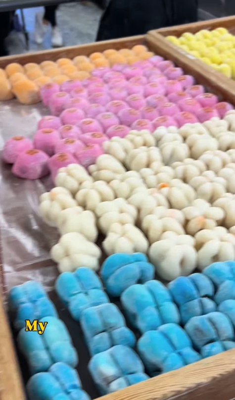 Butterfly mochi tray